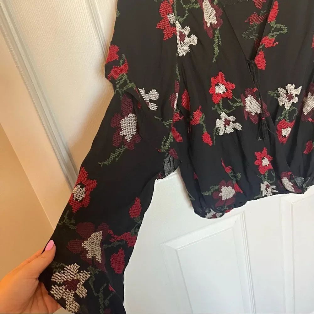Chelsea Violet Embroidered Floral Blouse - Picture 11 of 14
